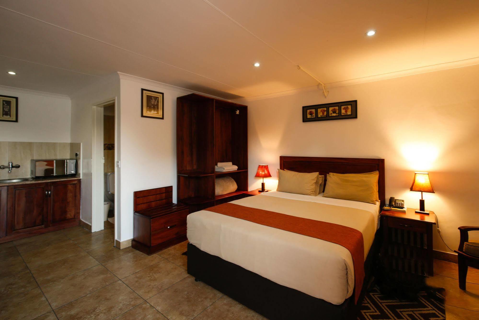 Mokoro Lodge Maun Eksteriør bilde